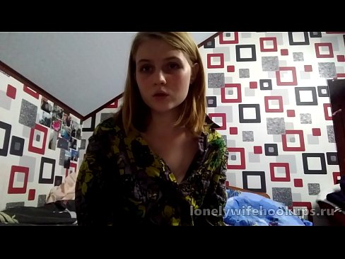 ❤️ 来自俄罗斯的年轻金发碧眼的学生喜欢更大的阴茎。 ️ Fucking video